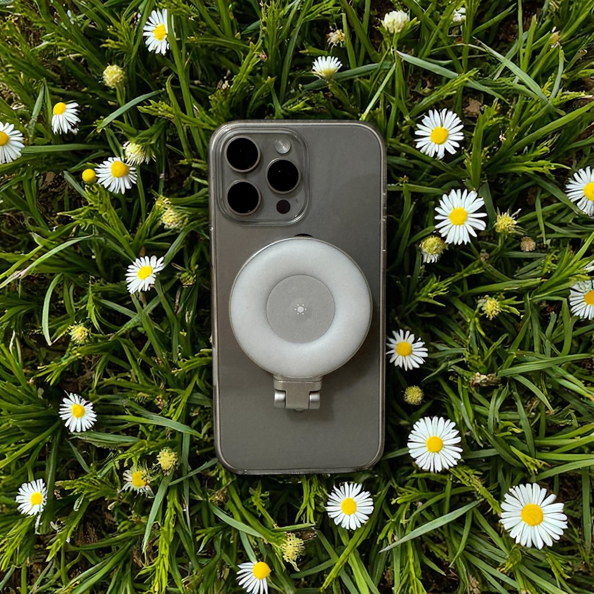 SnapBright 📸🌟 – Perfect Lighting for Every Shot