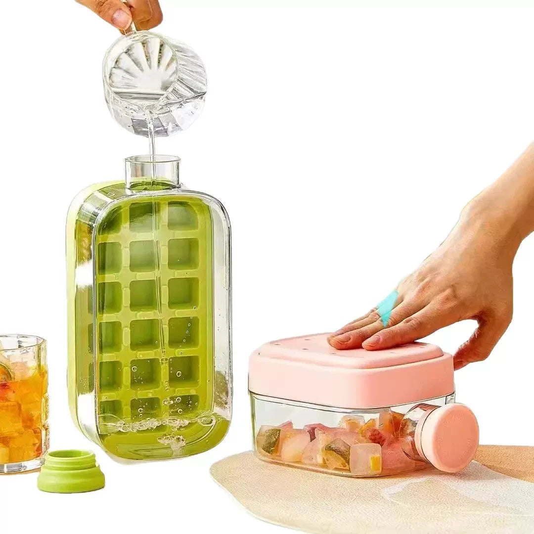 IceLuxe ❄️🥂 – Stylish Ice Ball Freezing Tray