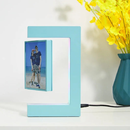 Levitating Rotating Photo Frame